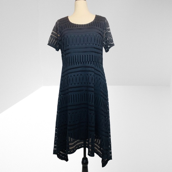 Dana Buchman Dresses & Skirts - Dana Bachman Midi Black Crochet Style Dress size L